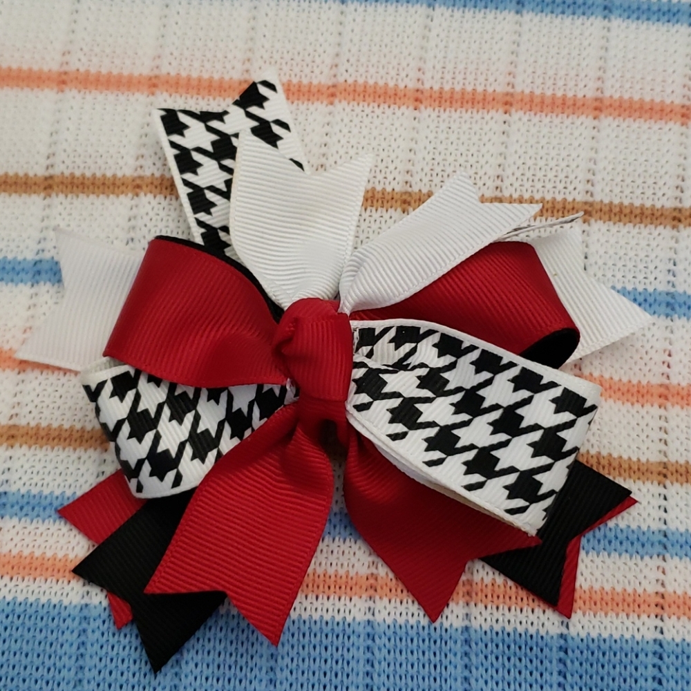 Hair bow